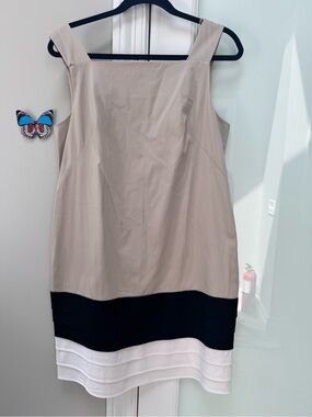 London Times Beige Sleeveless Midi Dress with Black & White Tiered Hem
